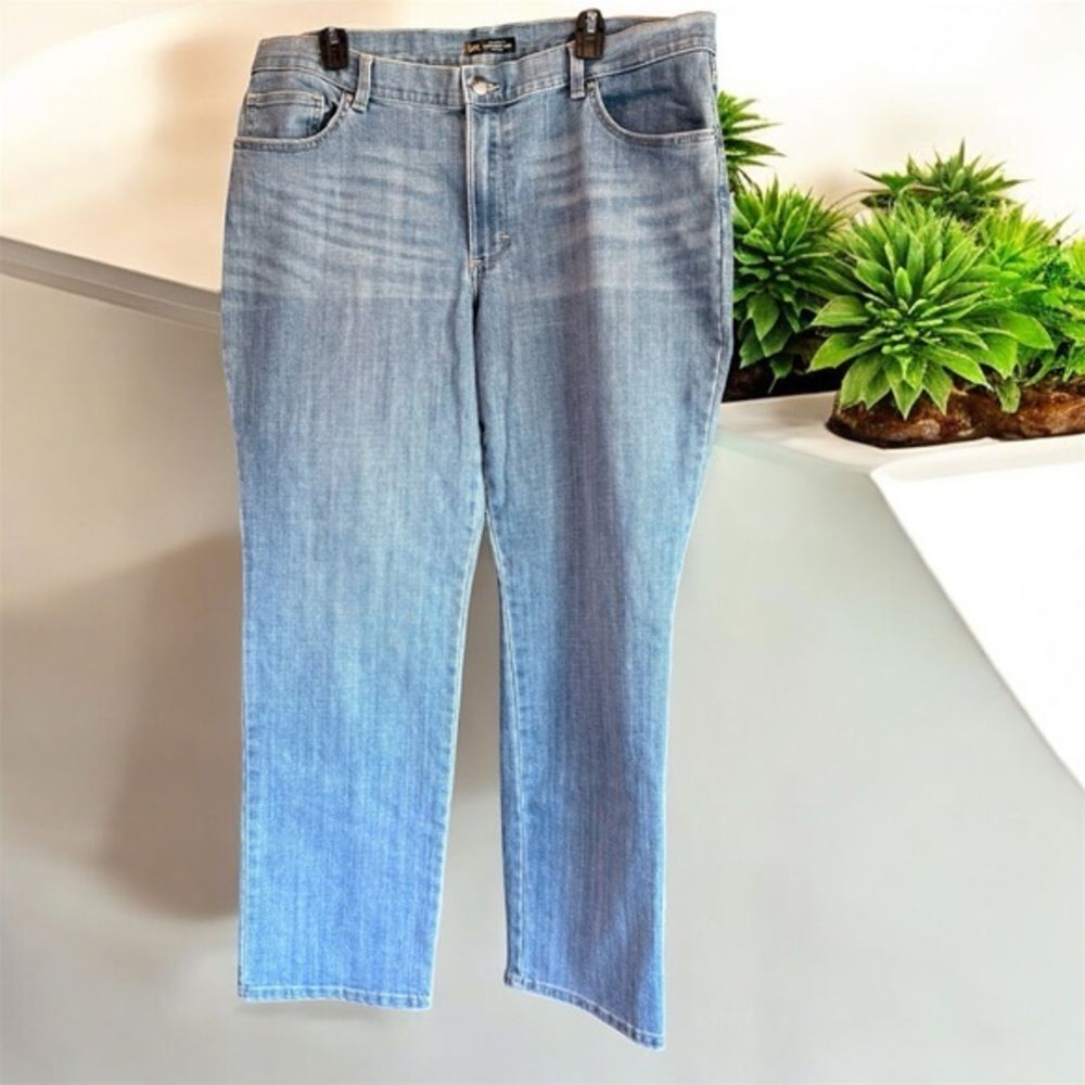 Lee Light Blue Denim Jeans Whiskered 5 Pocket Plus Size 18